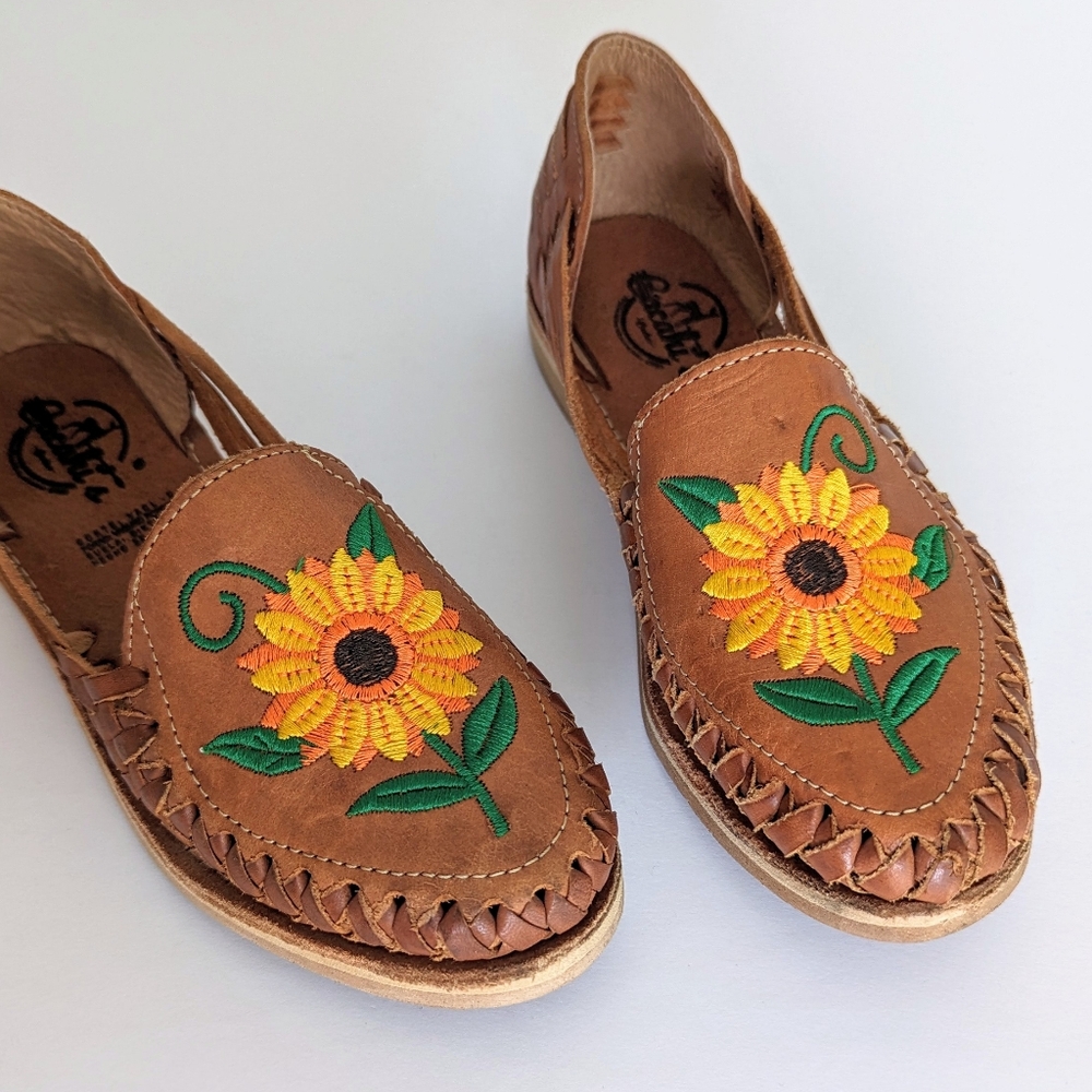 🇲🇽 Cacahi's Leather Huaraches With Sunflower Design Made In Mexico - Picture 9 of 12